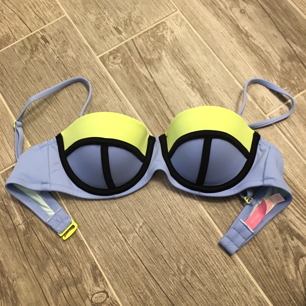 Victoria’s Secret The Flirt Bandeau